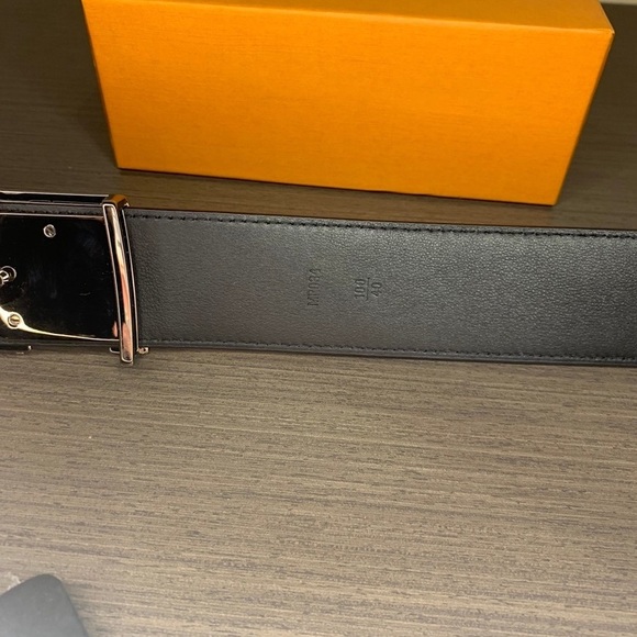Lv belt - Picture 2 of 4